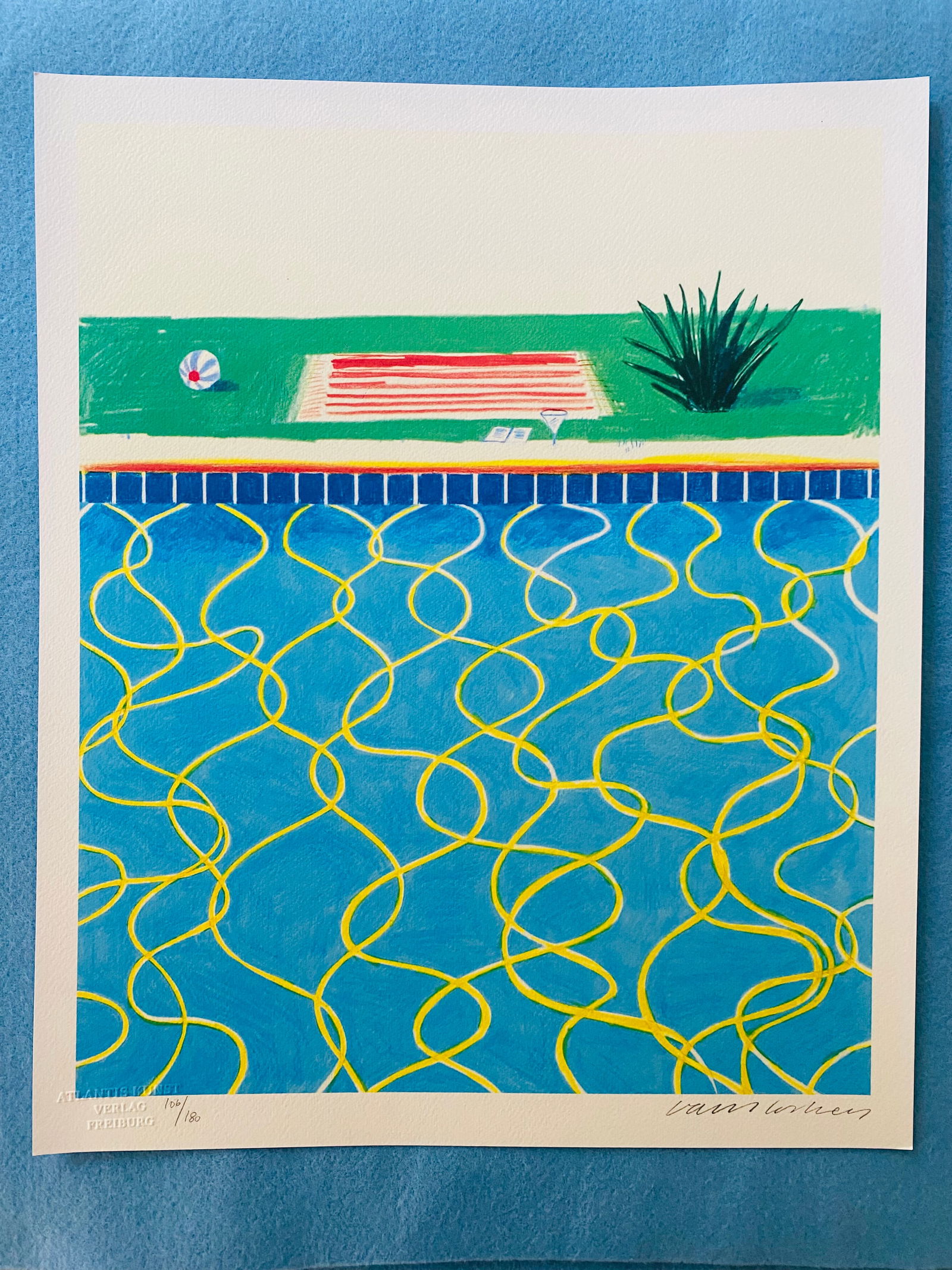 David Hockney - Pool: David Hockney "Pool" Chromolitograph after an original work. Print-signed lower right. Numbered lower left. Excellent conditions. Shipped with care in solid tube, fast shipping in 3-4 days all over