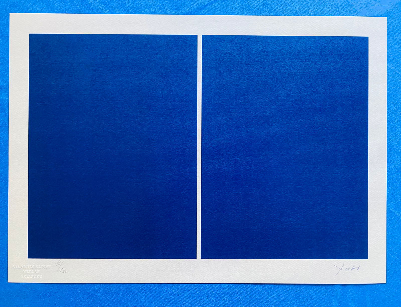 Donald Judd - Untitled: Donald Judd "Untitled" Chromolitograph after an original work. Print-signed lower right. Numbered lower left. Excellent conditions. Shipped with care in solid tube, fast shipping in 3-4 days all over