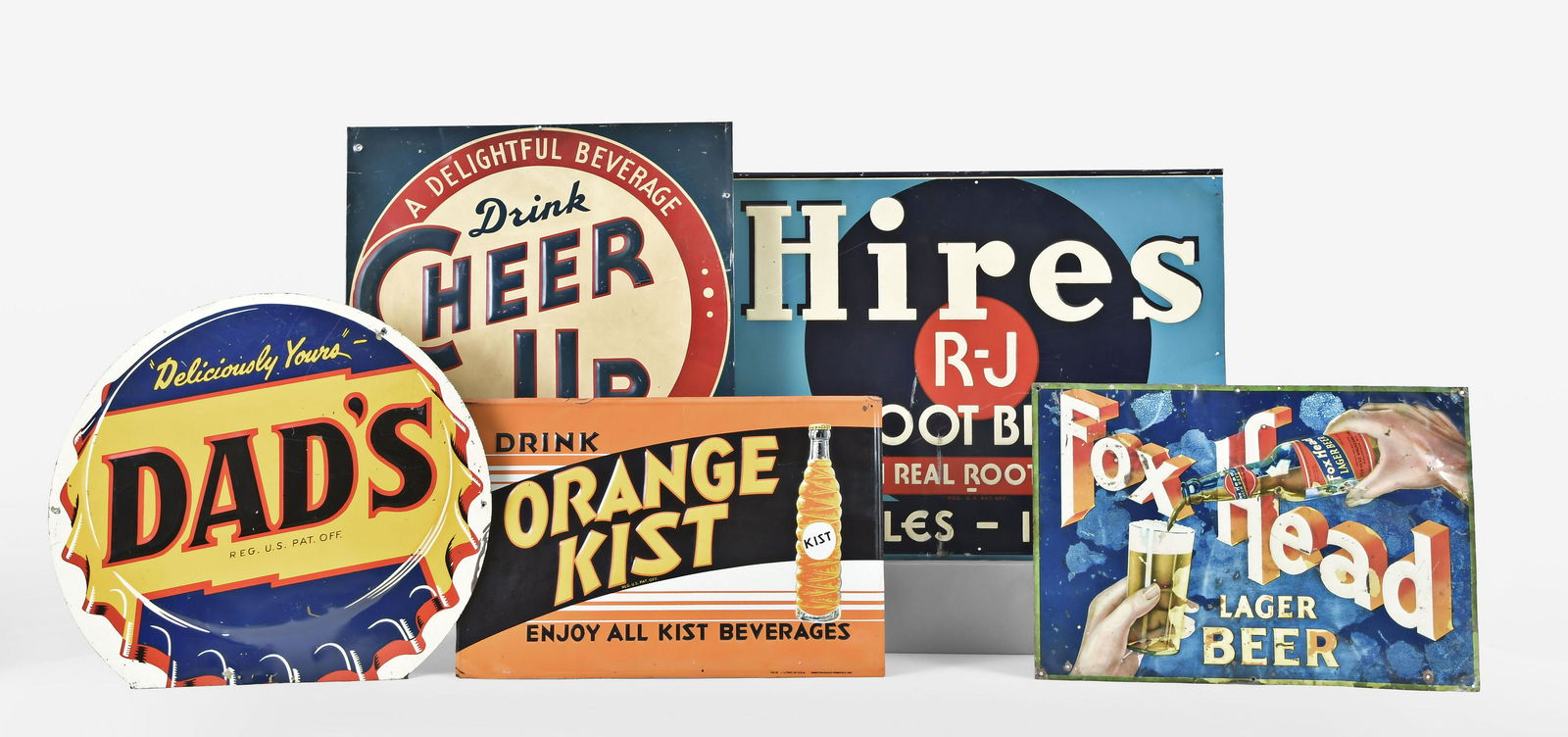 Lot of five lithographed metal mid 20th century (1 of 7)