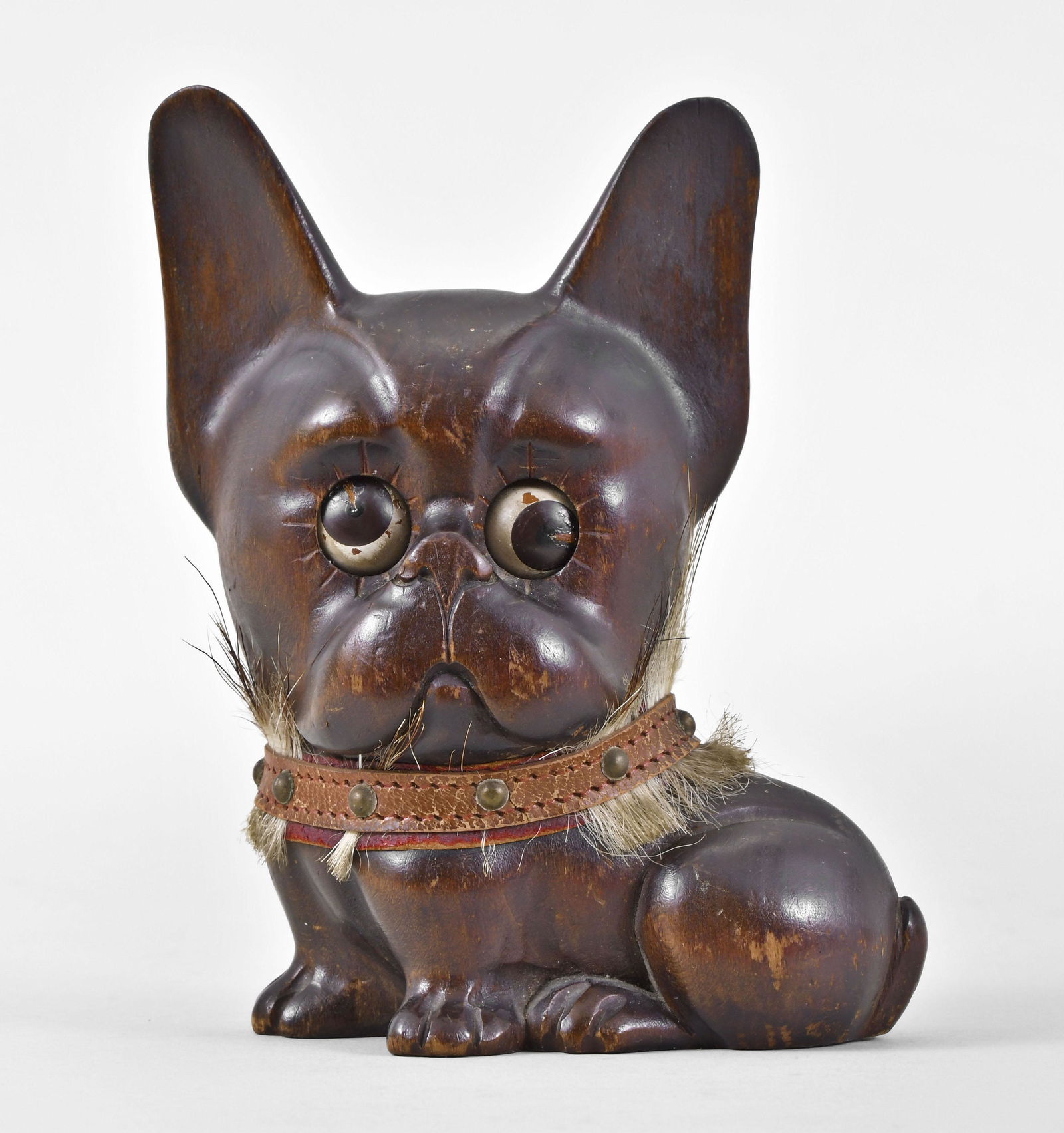 An early 20th century Oswald bulldog form moving eye clock (1 of 5)