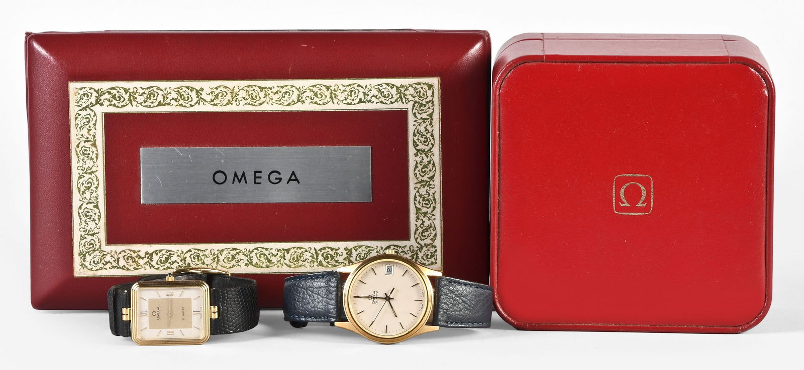 A lot of two Omega quartz wrist watches with boxes, one in 14 karat gold (1 of 5)
