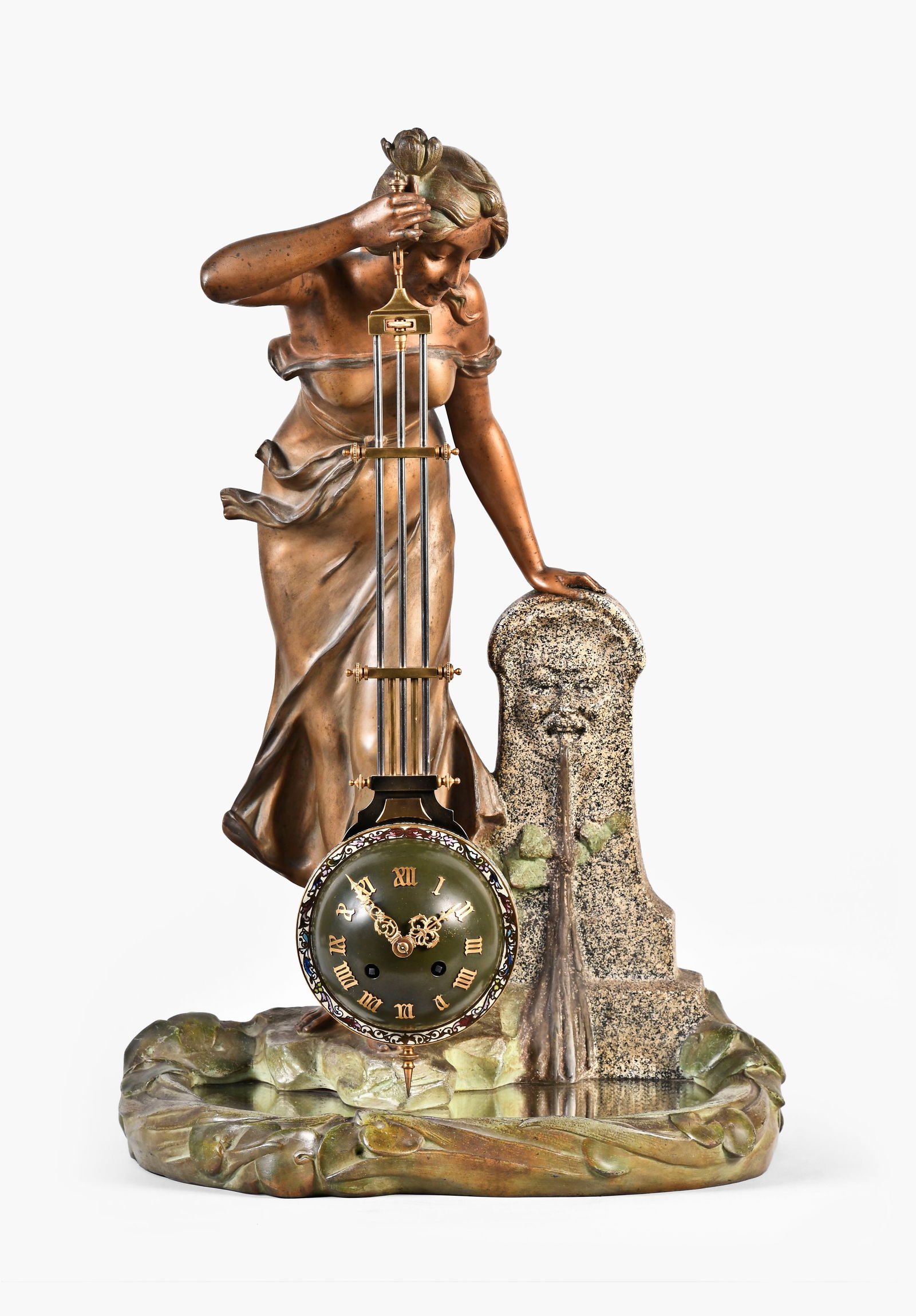 A good early 20th century French figural swinging clock after Aristide de Ranieri (1 of 10)