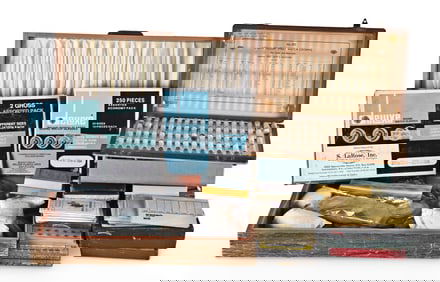 A lot of watchmakers material and parts