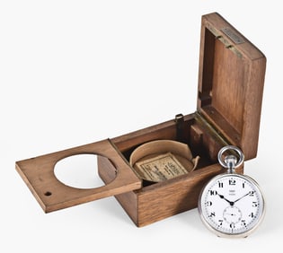 An early 20th century silver Service Hydrographique de la Marine deck watch signed Jaeger Paris