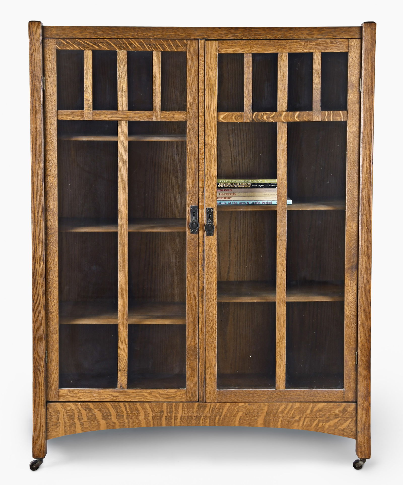 An early 20th century quarter sawn oak Arts & Crafts style bookcase (1 of 6)