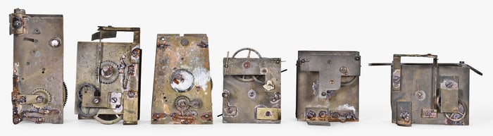 A lot of movements for automata