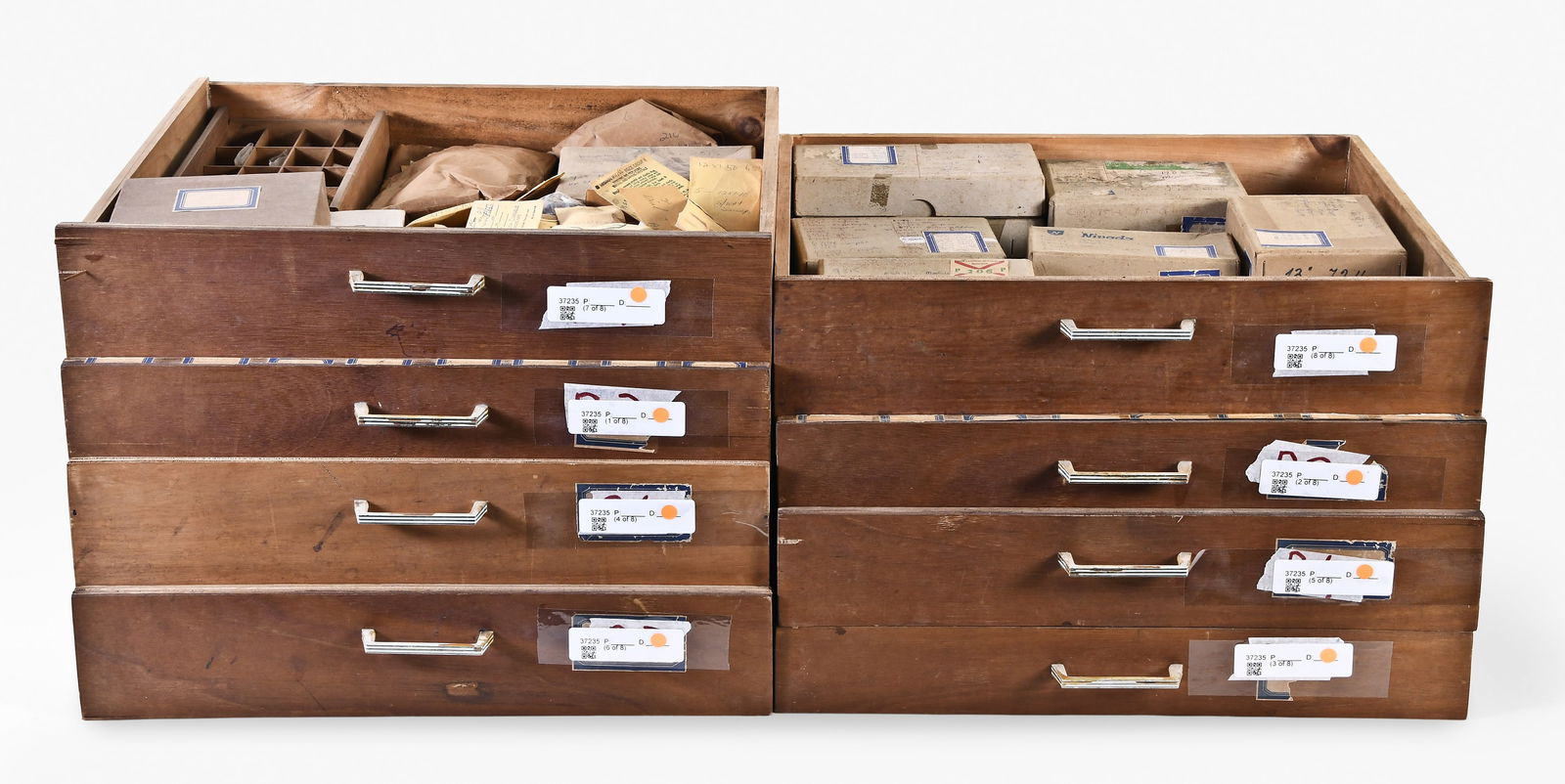 A large lot of NOS vintage material for Oris and Nivada watches (1 of 5)