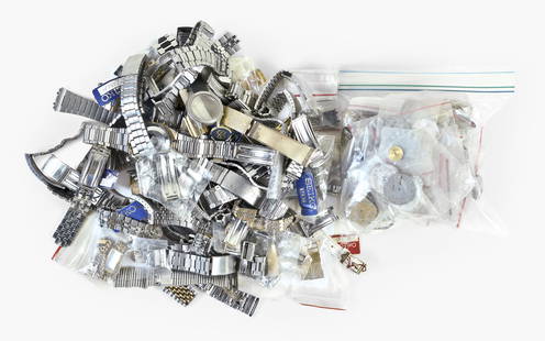 A good lot of vintage branded watch straps and bracelets including Seiko Tissot and Omega: A good lot of vintage branded watch straps and bracelets including Seiko, Tissot, Nivada, Fortis, Girard Perregaux, Longines, Accutron, Enicar, Oris and Omega, both NOS and used, together with a small