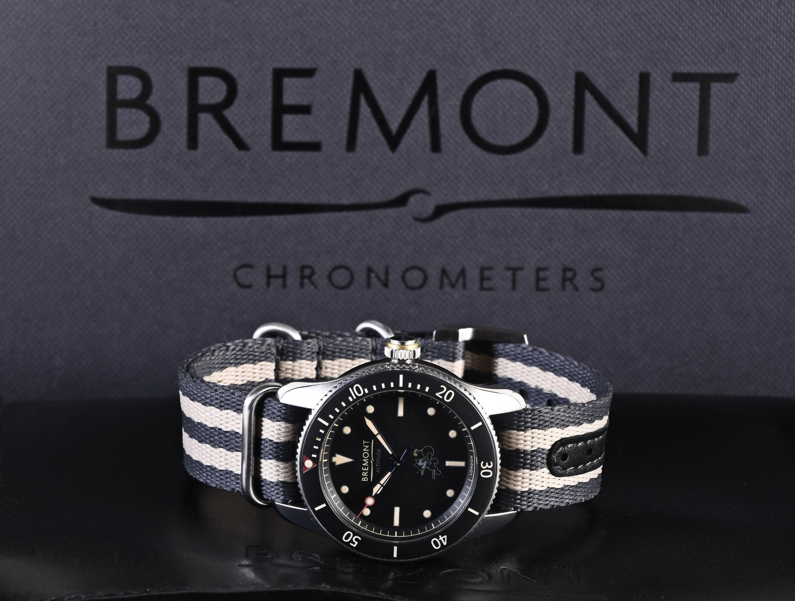 A Bremont ref. S301-ALT1T-2018-S Felix the Cat Alt1tude Edition wrist watch with box & papers (1 of 8)