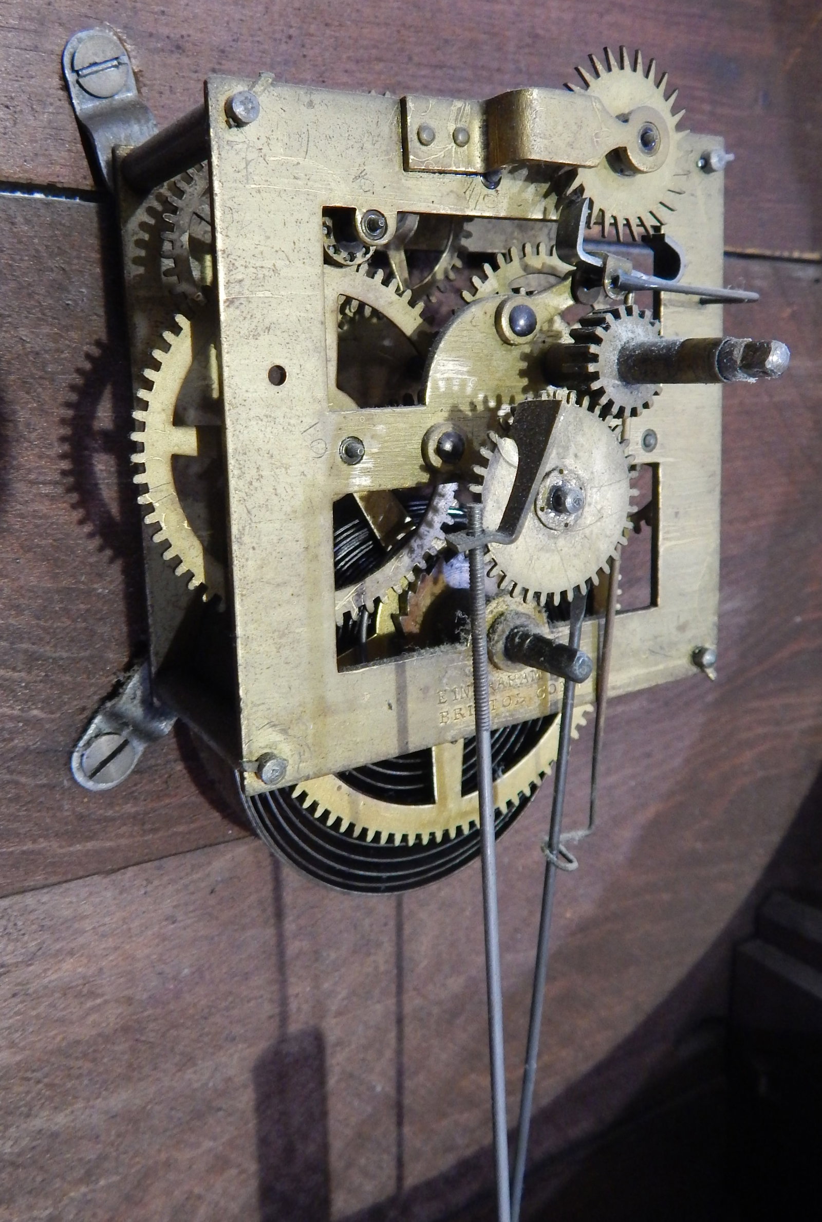 An E. Ingraham Ionic Calendar clock - 7