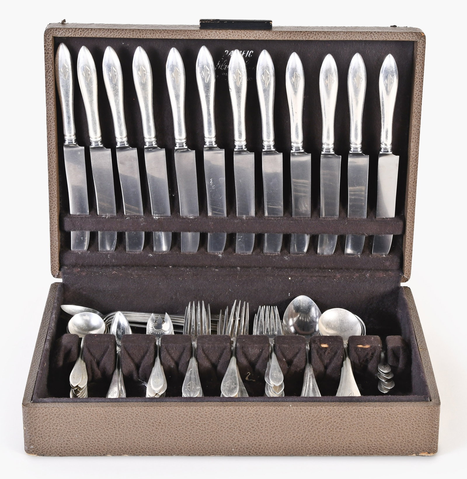 A large Towle sterling silver flatware service in the Lafayette pattern (1 of 3)