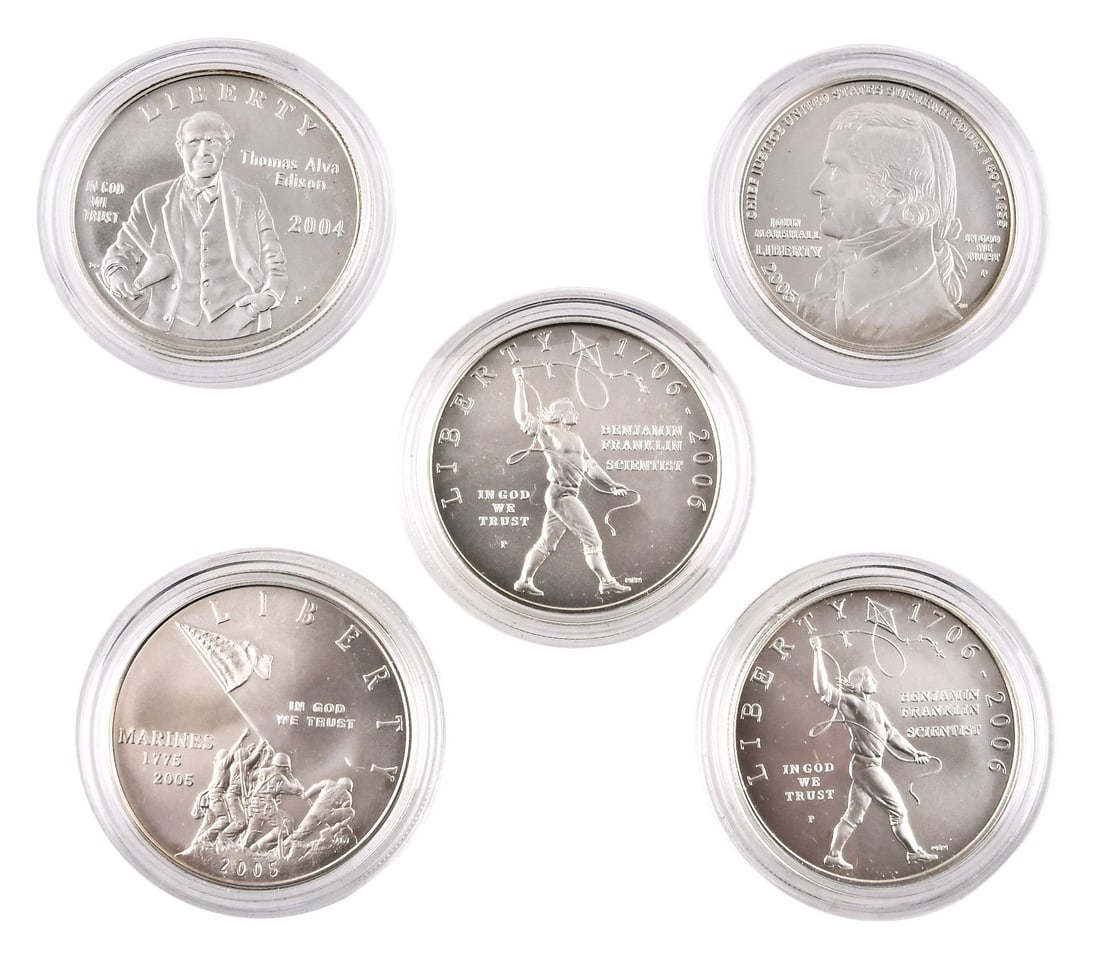 A lot of twenty five United States mint commemorative coins (1 of 11)