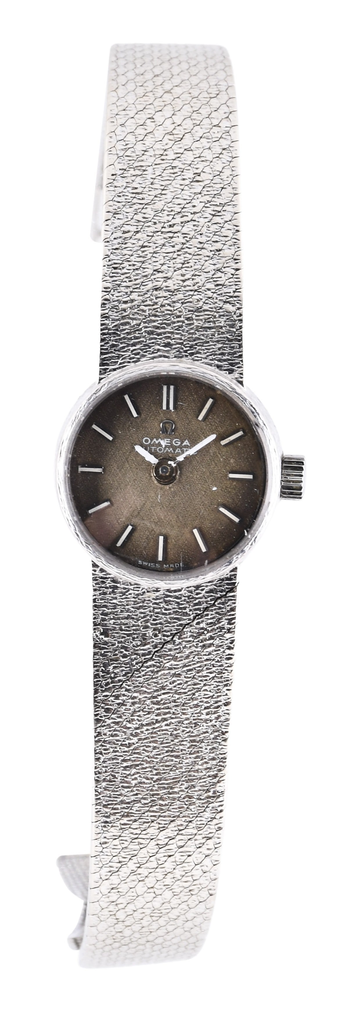A lady's Omega ref. 7218 wrist watch with 18 karat gold case and bracelet (1 of 5)