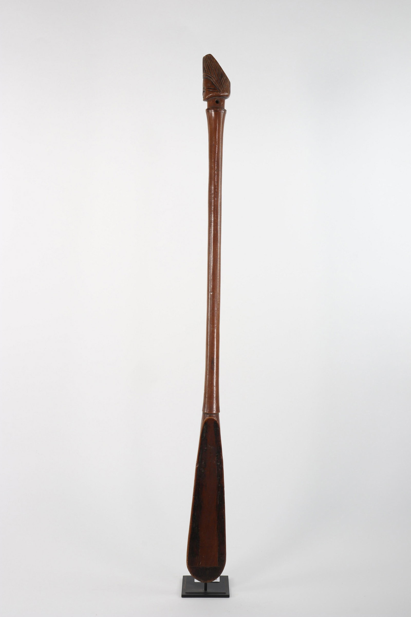 Luena Scepter of Power: Luena Scepter of Power Region: AFRICA Period: 20ieme Sizes: H=770mm Weight (K): 0,446kg State: authentic period object - patina of use