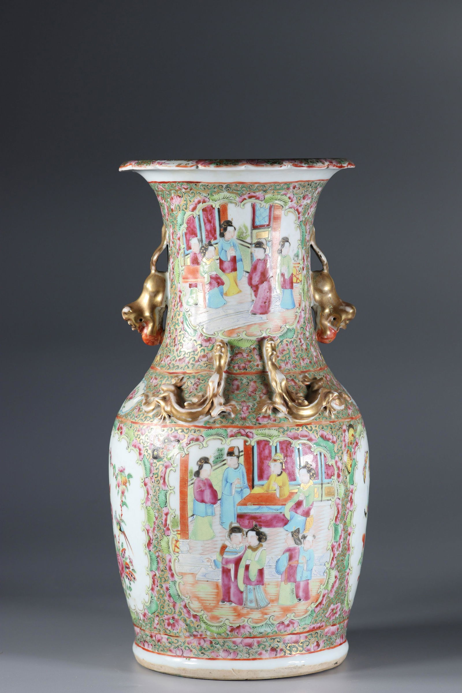 China Canton porcelain vase (1 of 5)