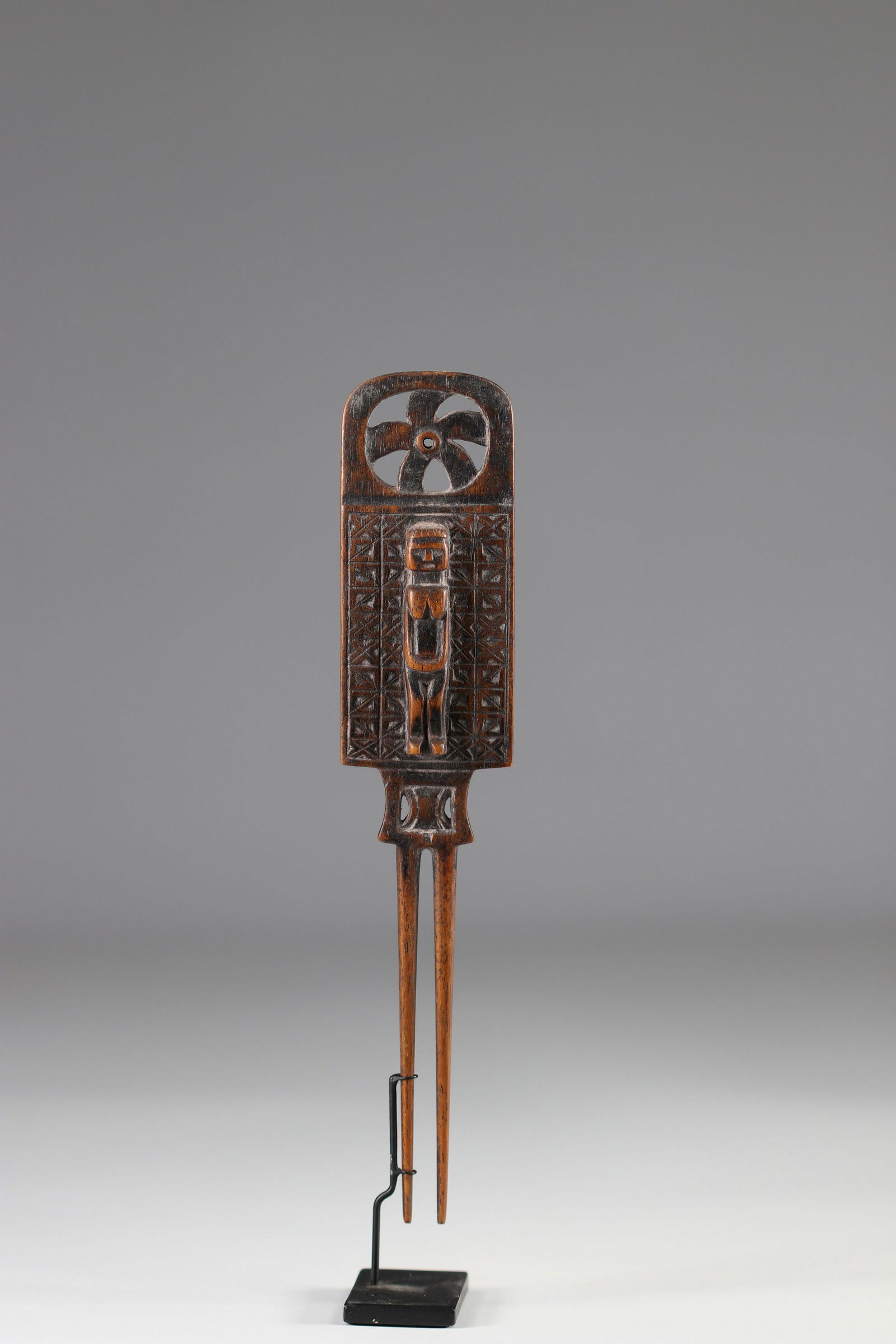 Hairpin - Kwere? - mid 20th -Tanzania? - Africa (1 of 4)