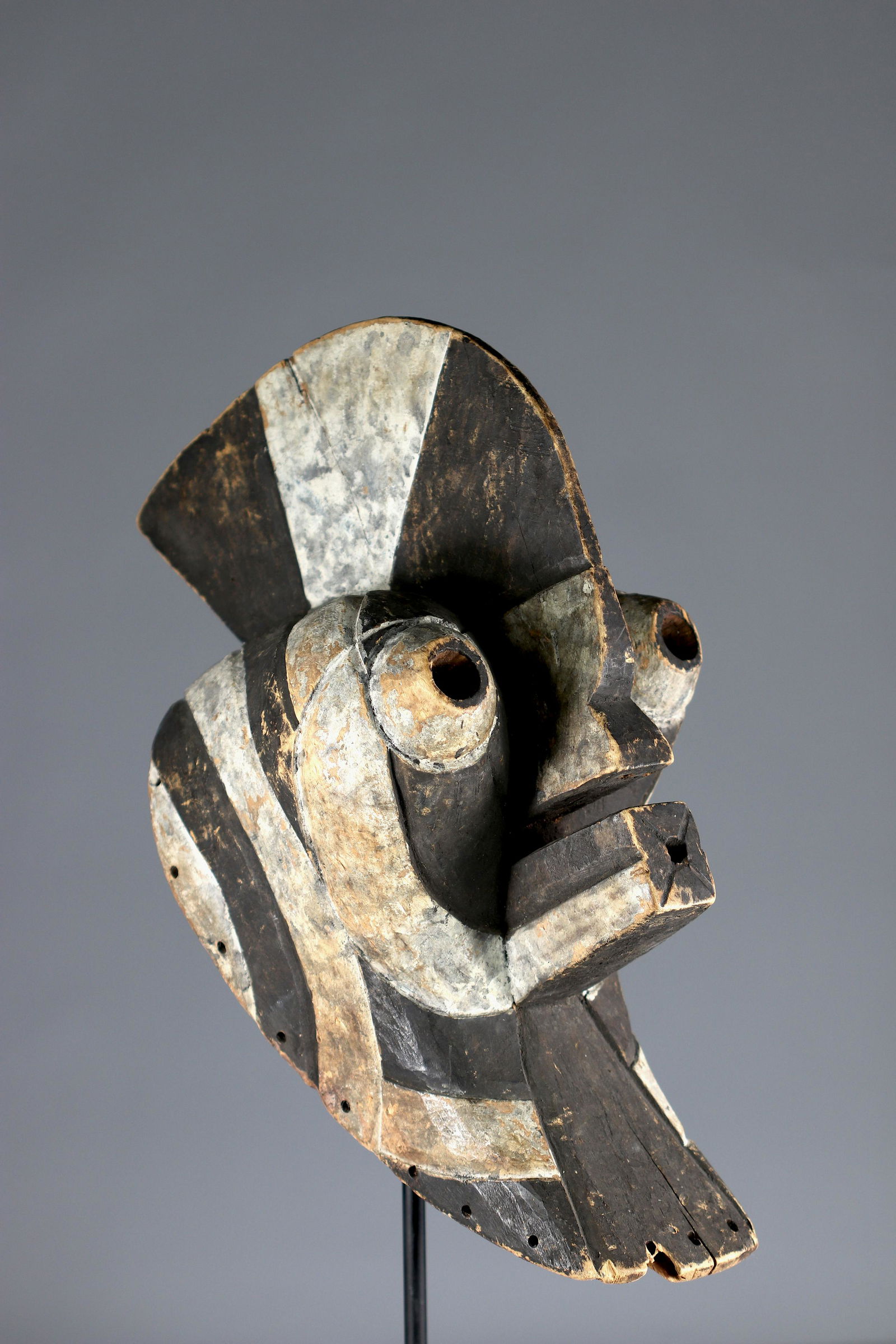 Imposing Songye Kifwebe mask - Africa DRC - mid 20th (1 of 6)