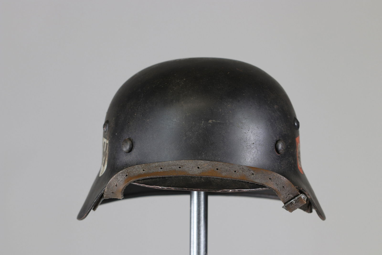 German WWII helmet? (1 of 5)