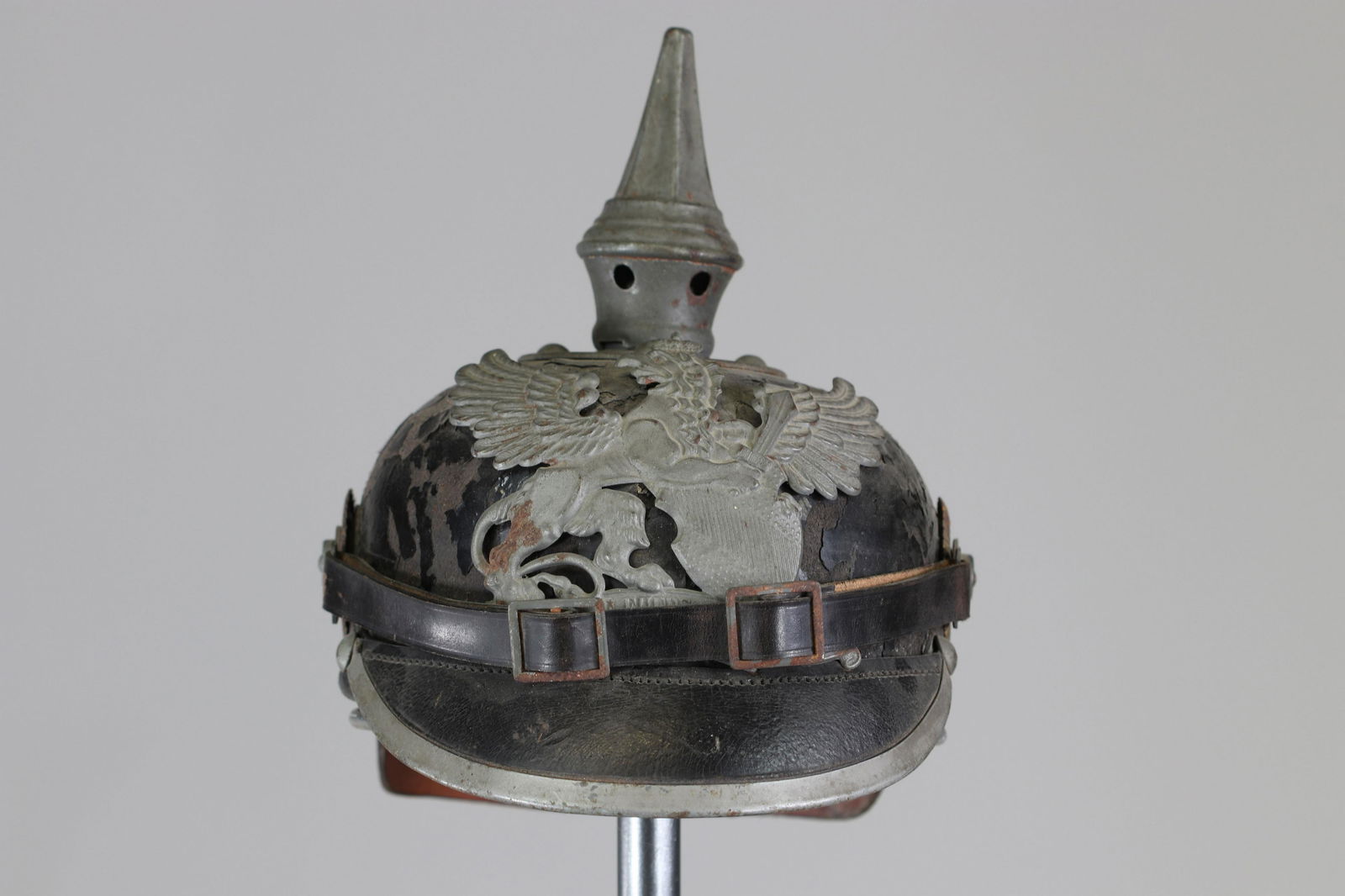 Full officer's helmet small gray (1 of 5)