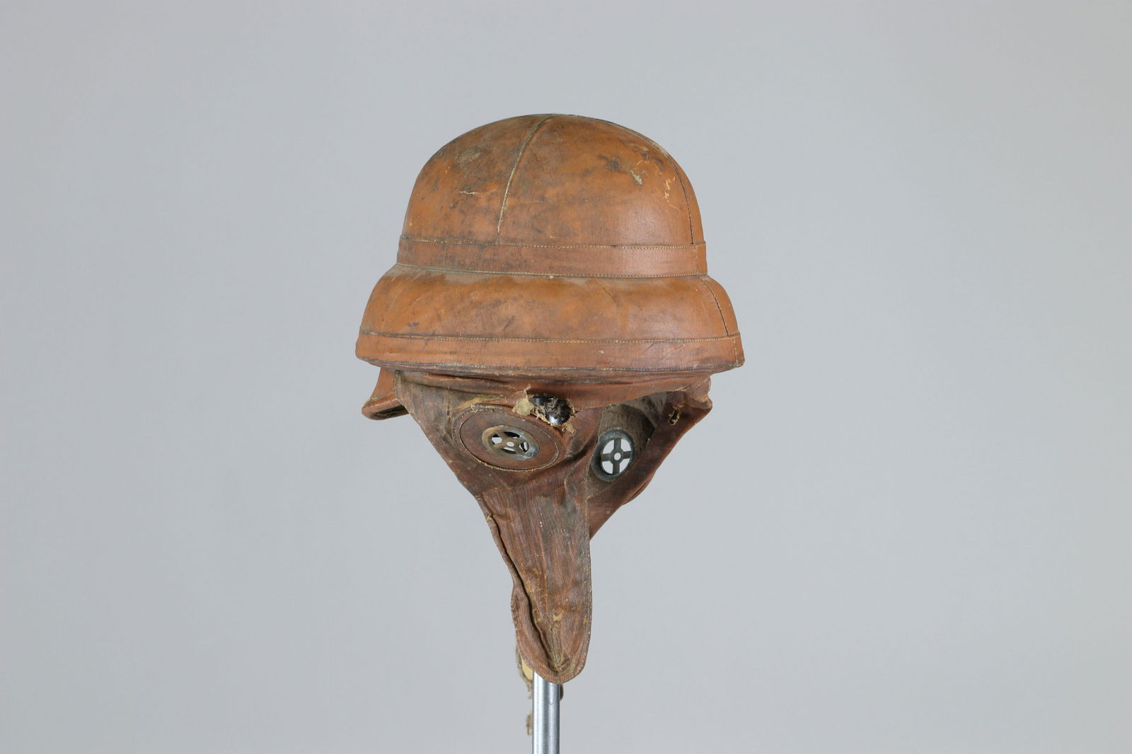 English aviator helmet 14-18 (1 of 5)