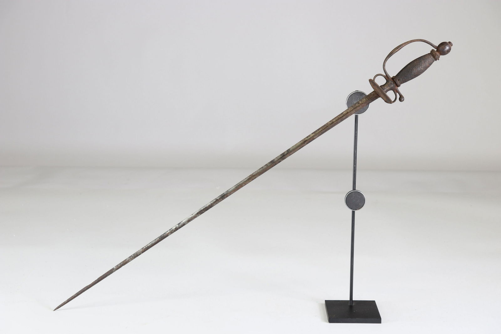 Small rapier sword triangular blade, France 18th (1 of 2)