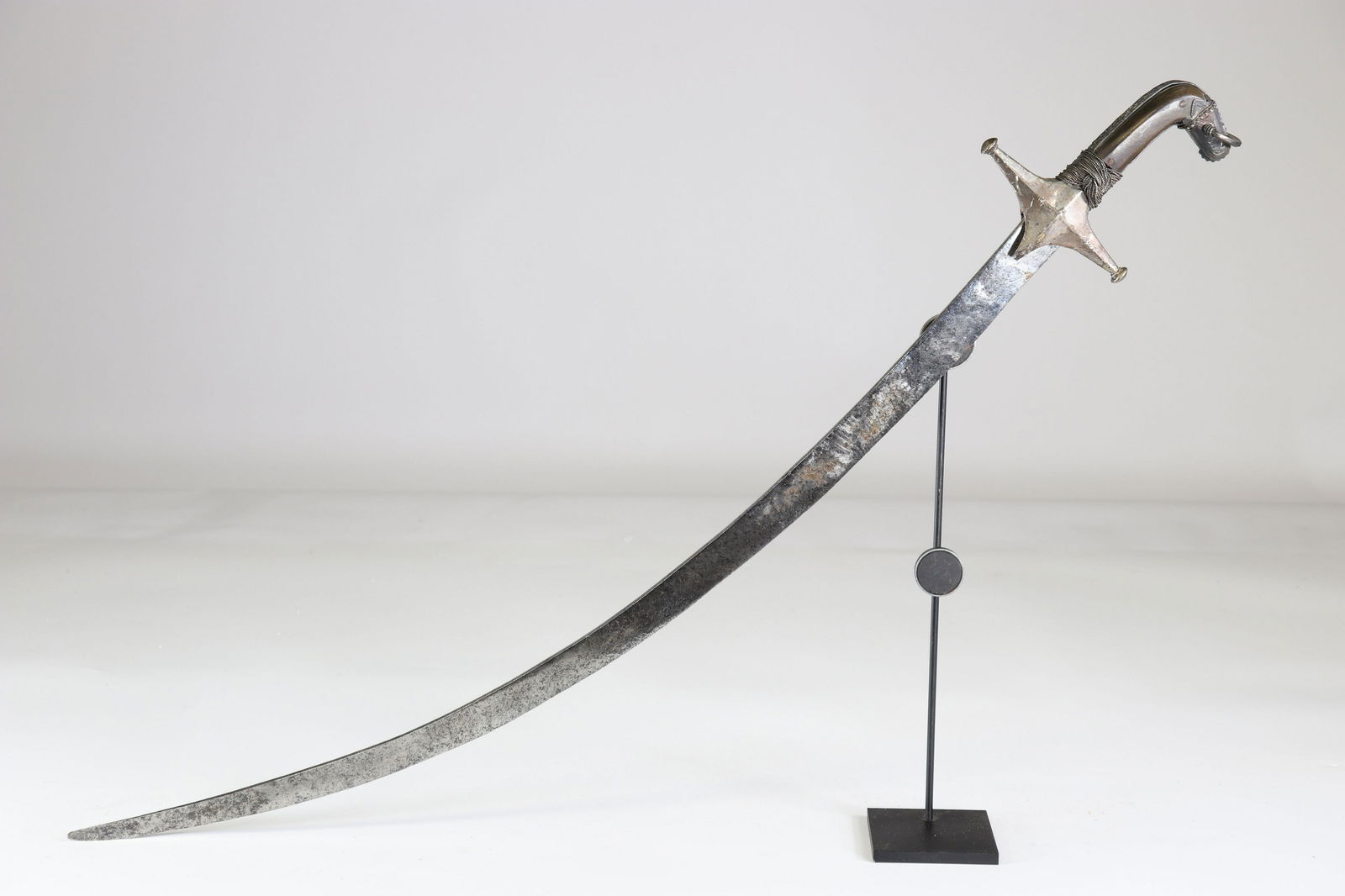 Turkish saber late 18th century. Horn handle (1 of 4)