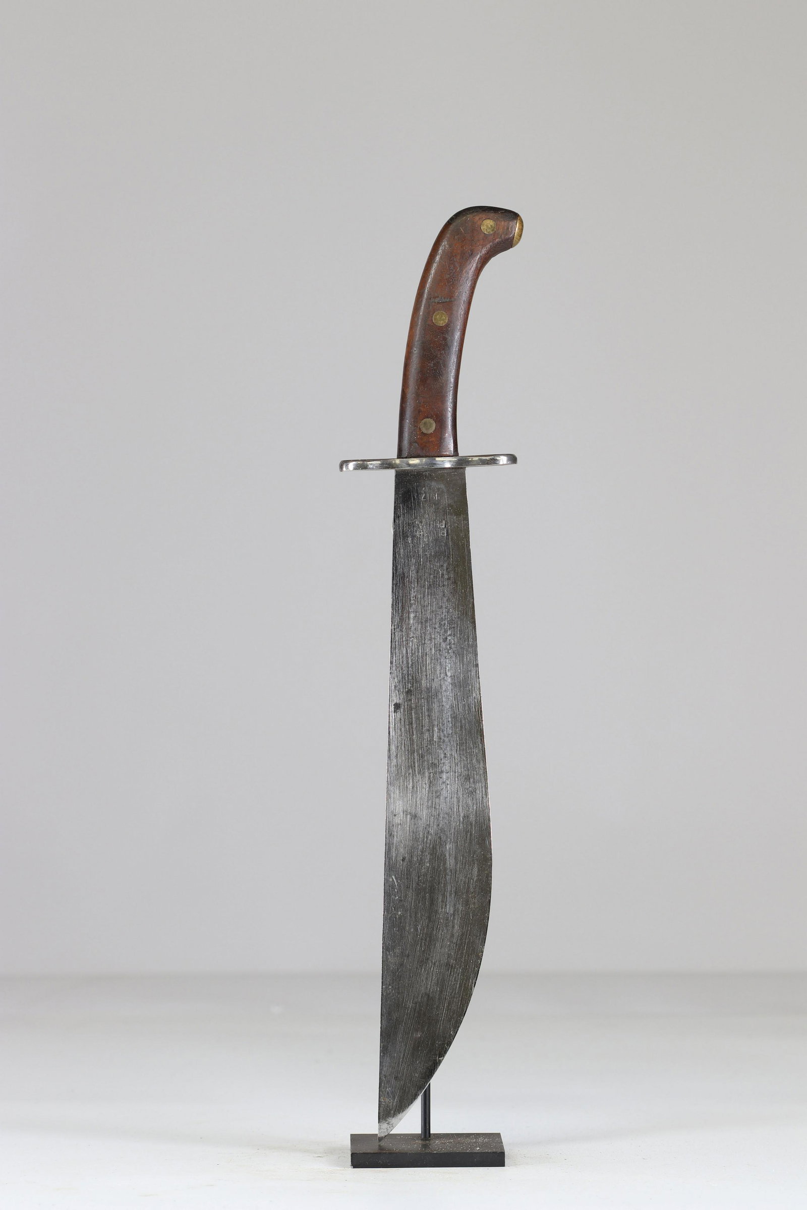 Machete US 1st war: Machete US 1st warSizes: L. totale= 495mm L Lame= 350mm l lame= 55mmWeight (K): 0,85kgCondition: At first glance: patina, normal wear