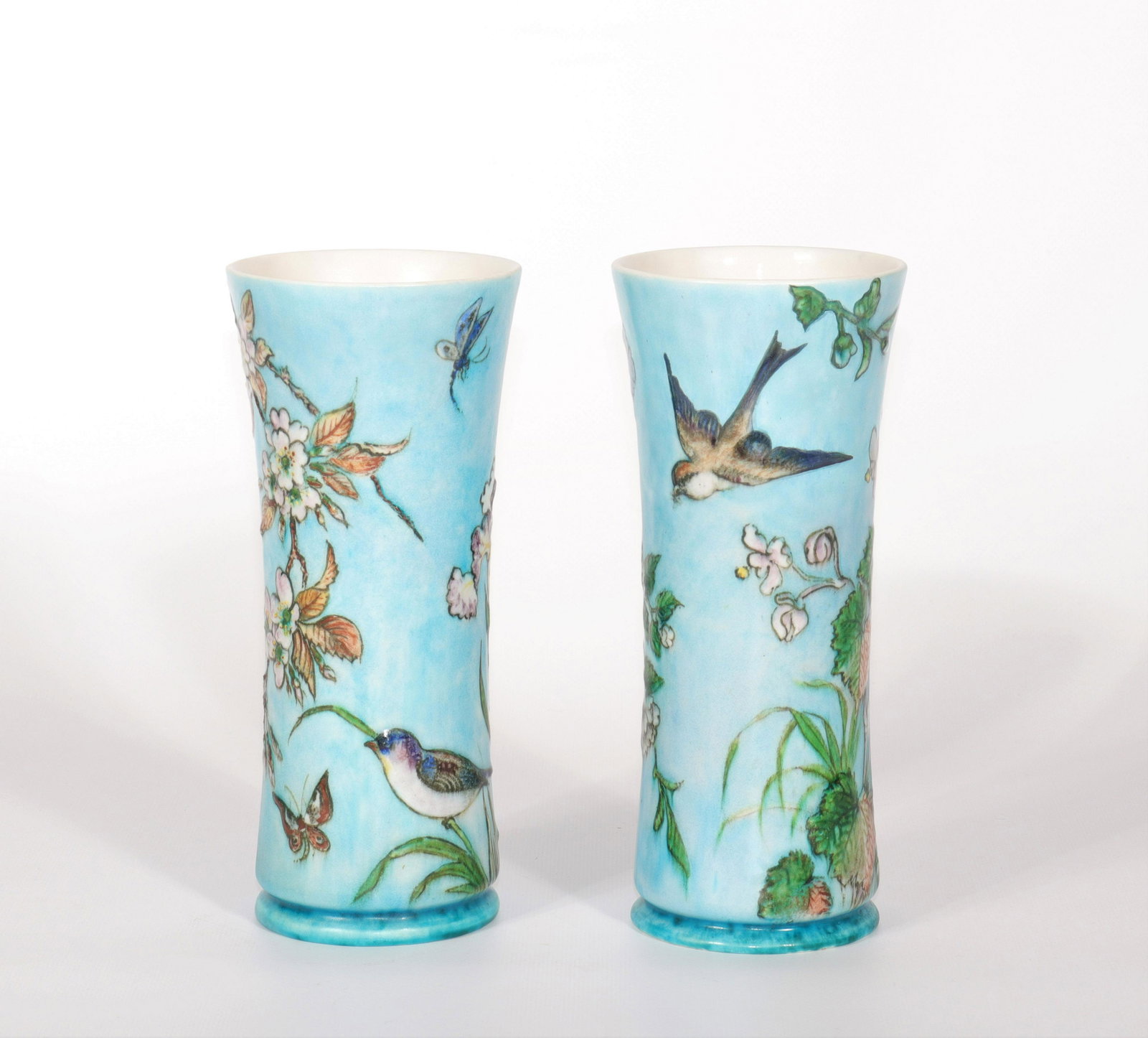 THEODORE DECK (1823-1891) pair of vase decorated with: THEODORE DECK (1823-1891) pair of vase decorated with flowers and insectsPeriod: XXth - 20th centurySizes: H=210mm D=95mmWeight (K): 0,94kgAuthor / artist: THeODORE DECK (1823-1891)