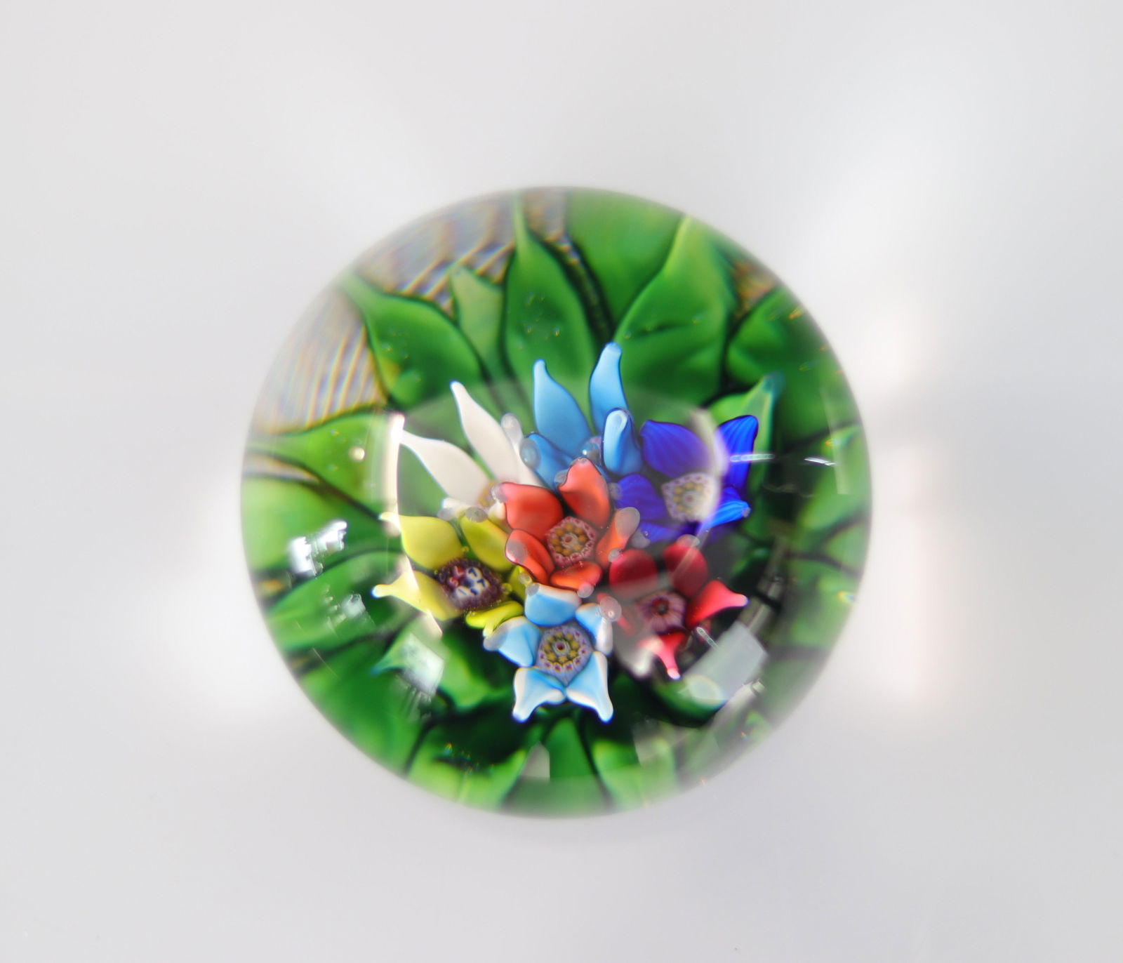 Paperweight Saint-Louis 1977- bouquet set 450 copies (1 of 1)