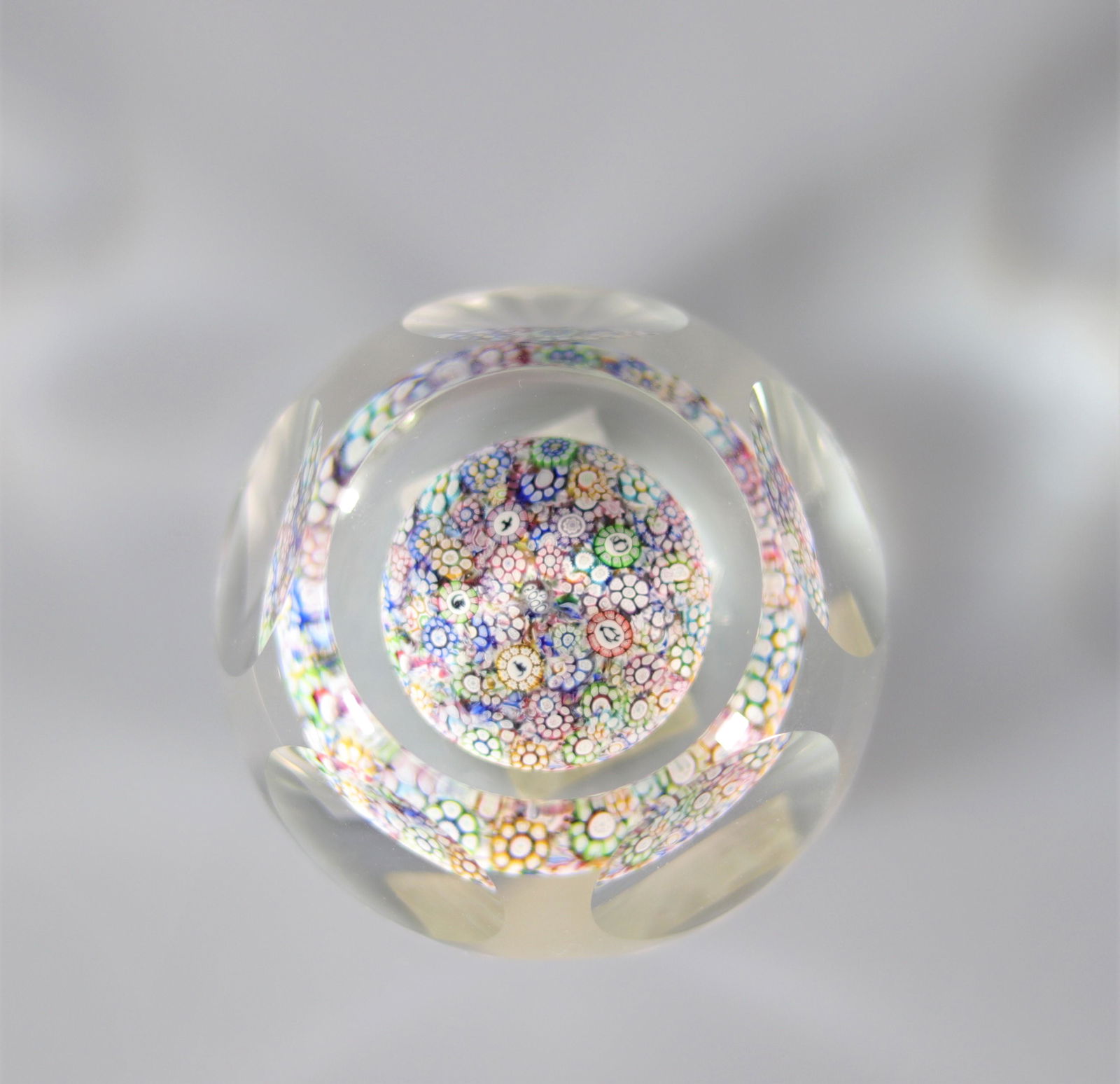 Perthshire 2000 paperweight, mushroom with canes, 11 facets and 1 star-cut top, 175 copies (1 of 1)
