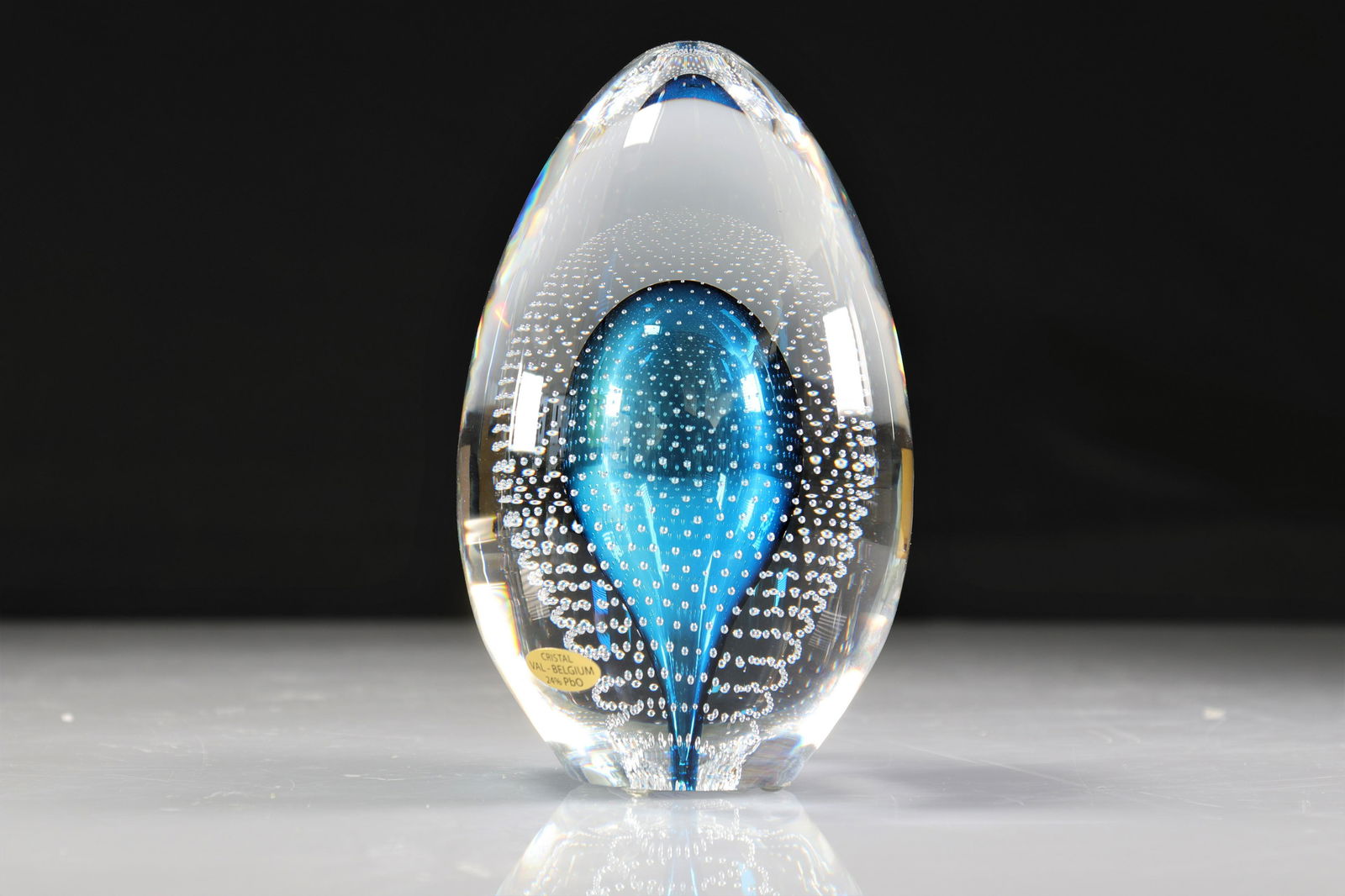 Paperweight. Val Saint-Lambert (1 of 2)