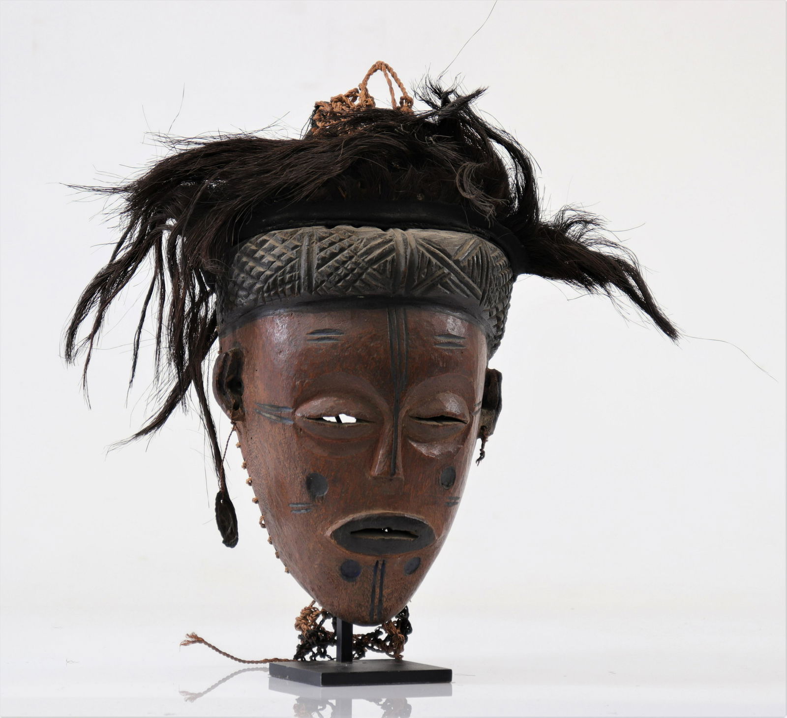 African mask Tchokwe XXth (1 of 3)