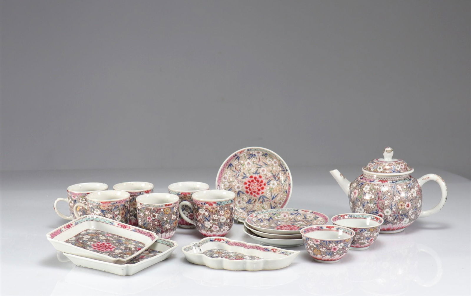 18th century famille rose porcelain tea service (16p) (1 of 4)