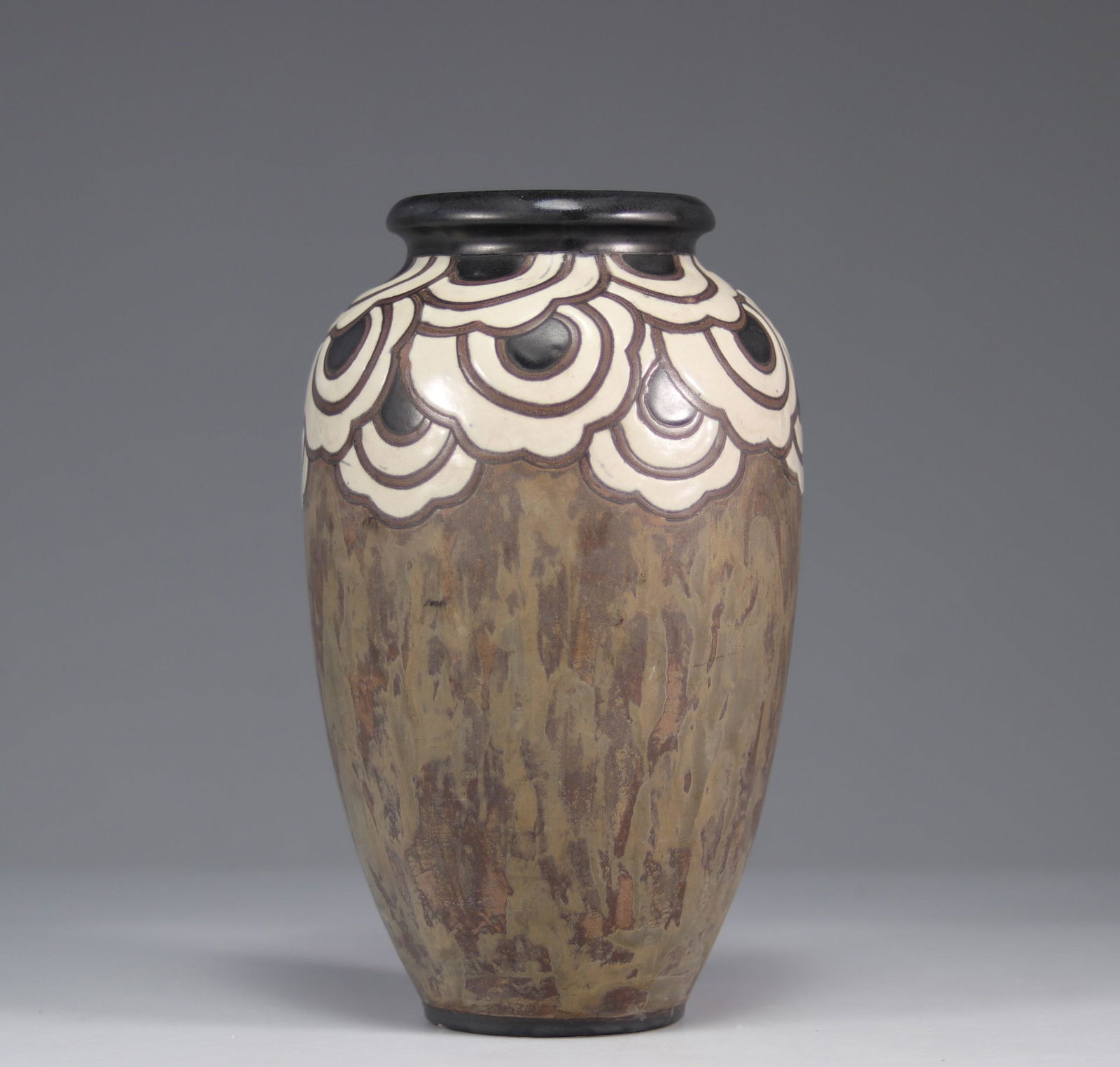 Charles CATTEAU (1880-1966) Art Deco sandstone vase: Charles CATTEAU (1880-1966) Art Deco sandstone vase - Weight: 3.35 kg - Shipping available - Region: Belgique - Sizes: H 310 mm x L 180 mm - At first glance: normal wear / patina of use - Condition de