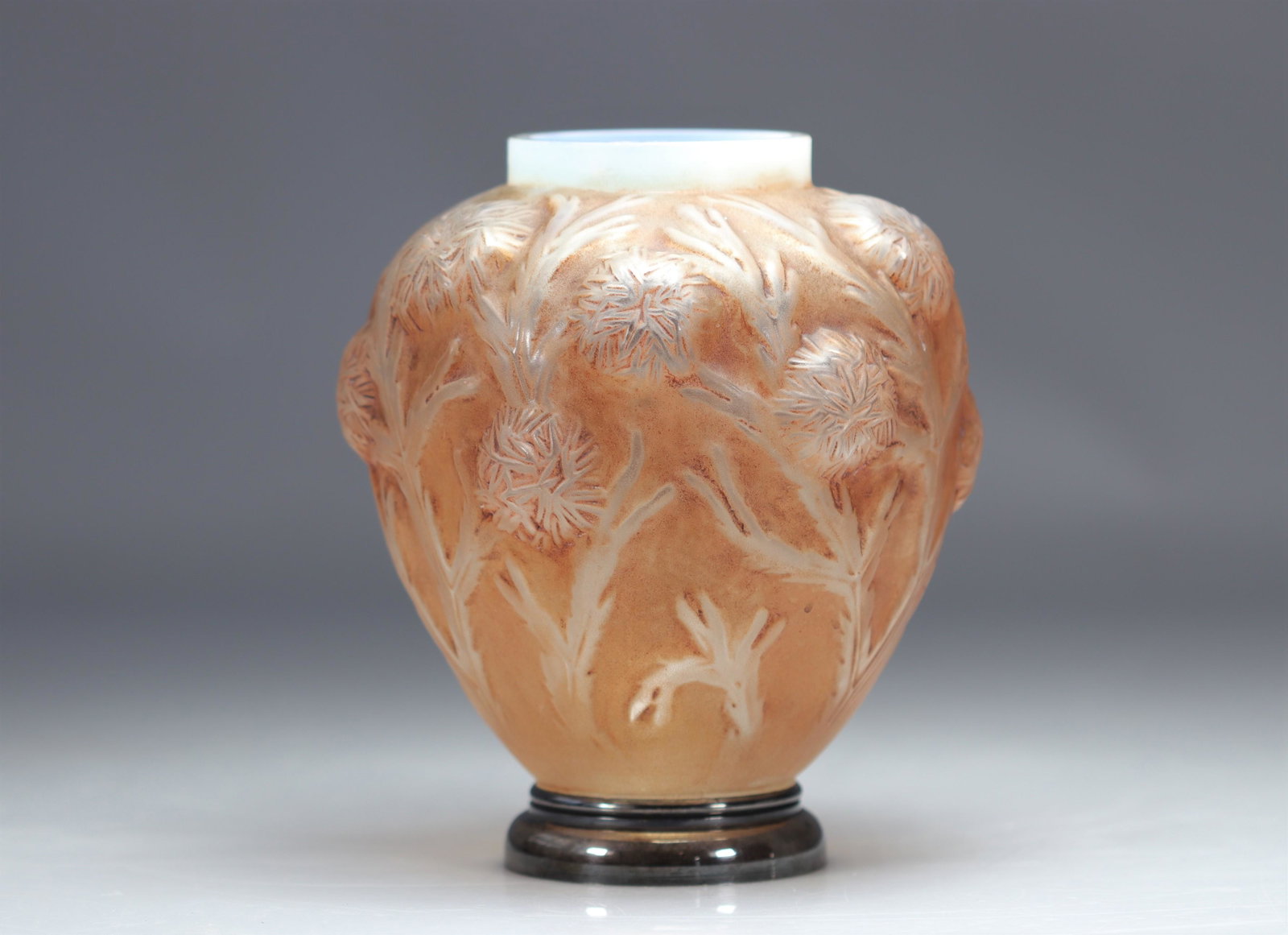 Sabino Art Deco Vase decor with Urchins model 7003: Sabino Art Deco Vase decor with Urchins model 7003 - Weight: 1.22 kg - Shipping available - Region: France - Sizes: H 210 MM D 180 MM - At first glance: good condition
