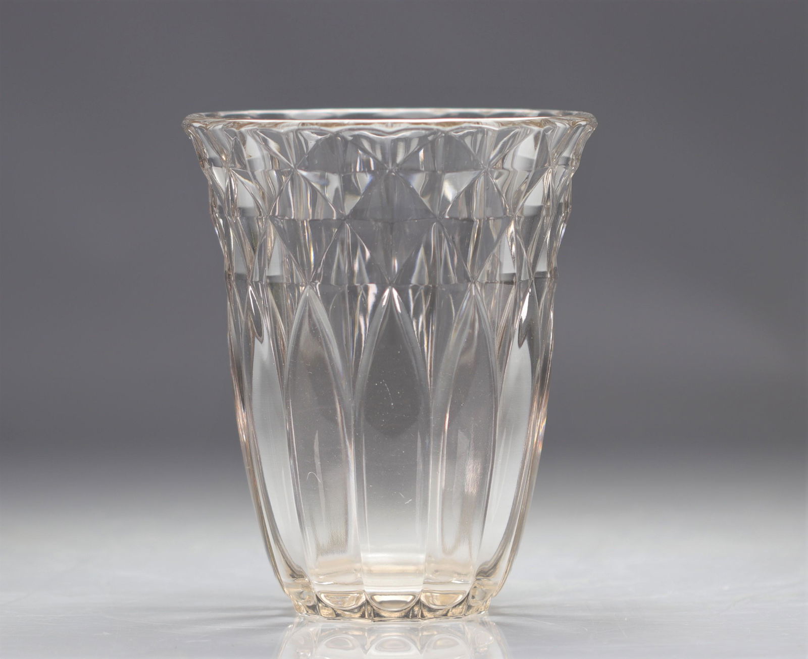 Val Saint Lambert "Helvetian" Art Deco Vase Luxval (1 of 3)