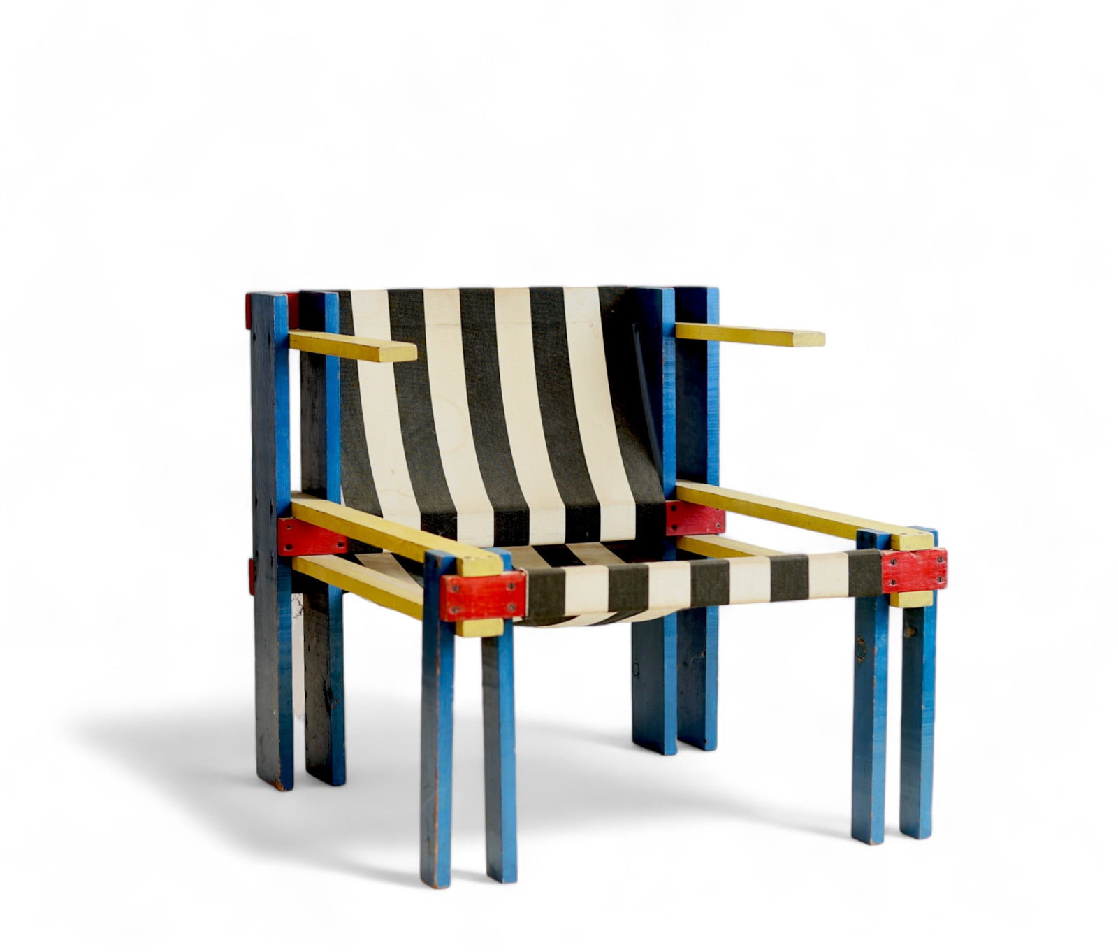 Belgian modernist work, Art Deco armchair in primary colours, in painted and screwed fir wood. (1 of 4)
