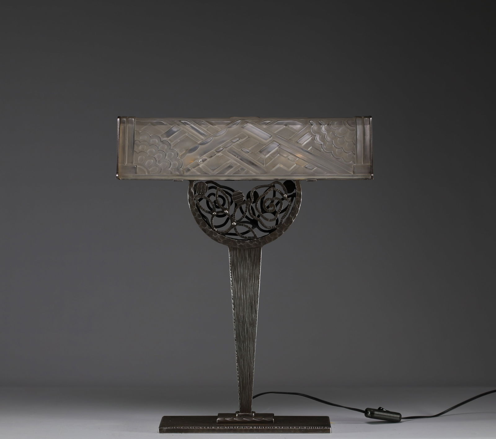 Marius SABINO (1878-1961) Art Deco pressed moulded glass table lamp with stylised decoration, (1 of 8)
