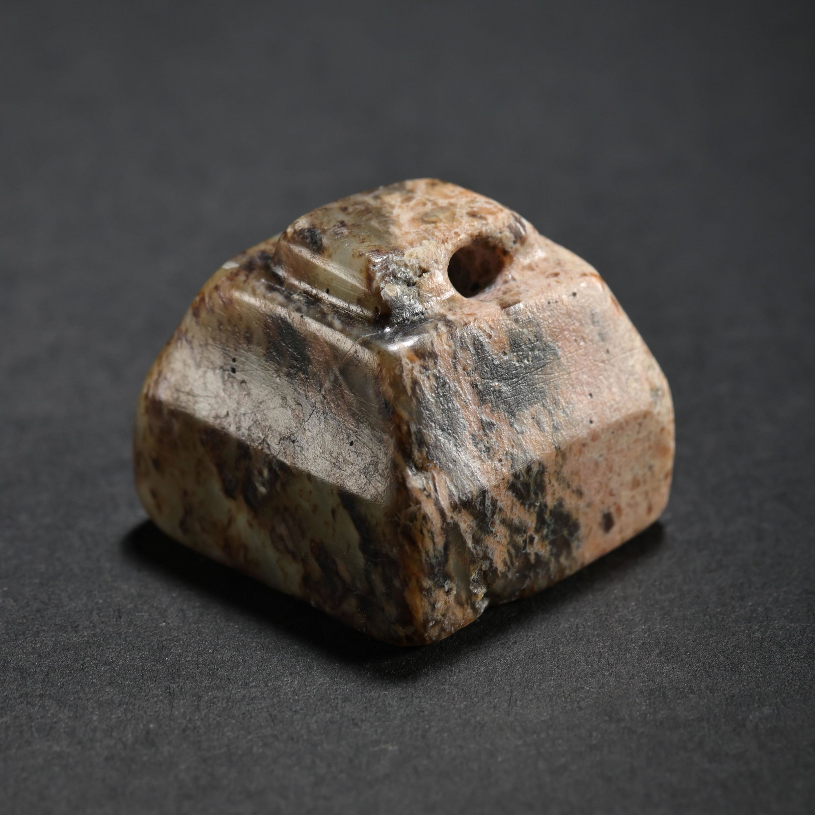 CHINESE HAN DYNASTY HETIAN JADE SEAL (1 of 8)