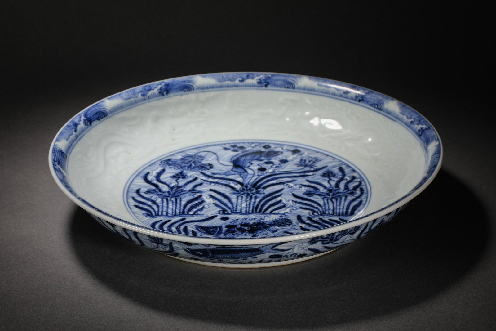QING DYNASTY BLUE AND WHITE FLOWER PLATE (1 of 13)