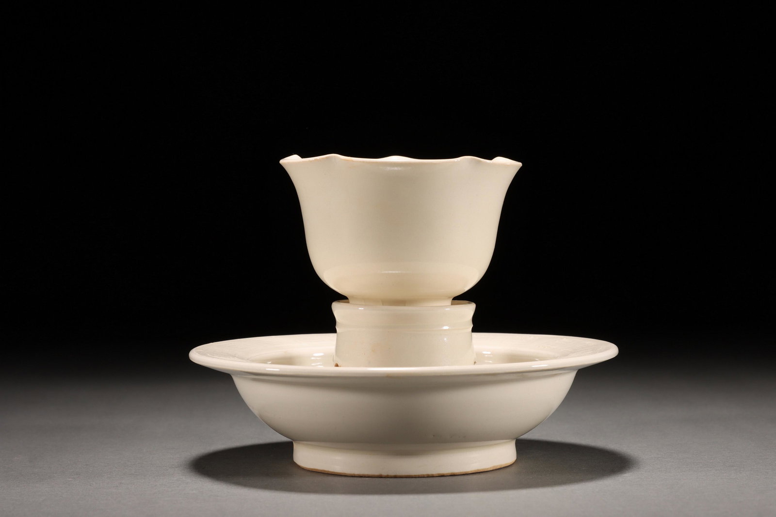 SONG DYNASTY DING WARE TEA CUP (1 of 7)