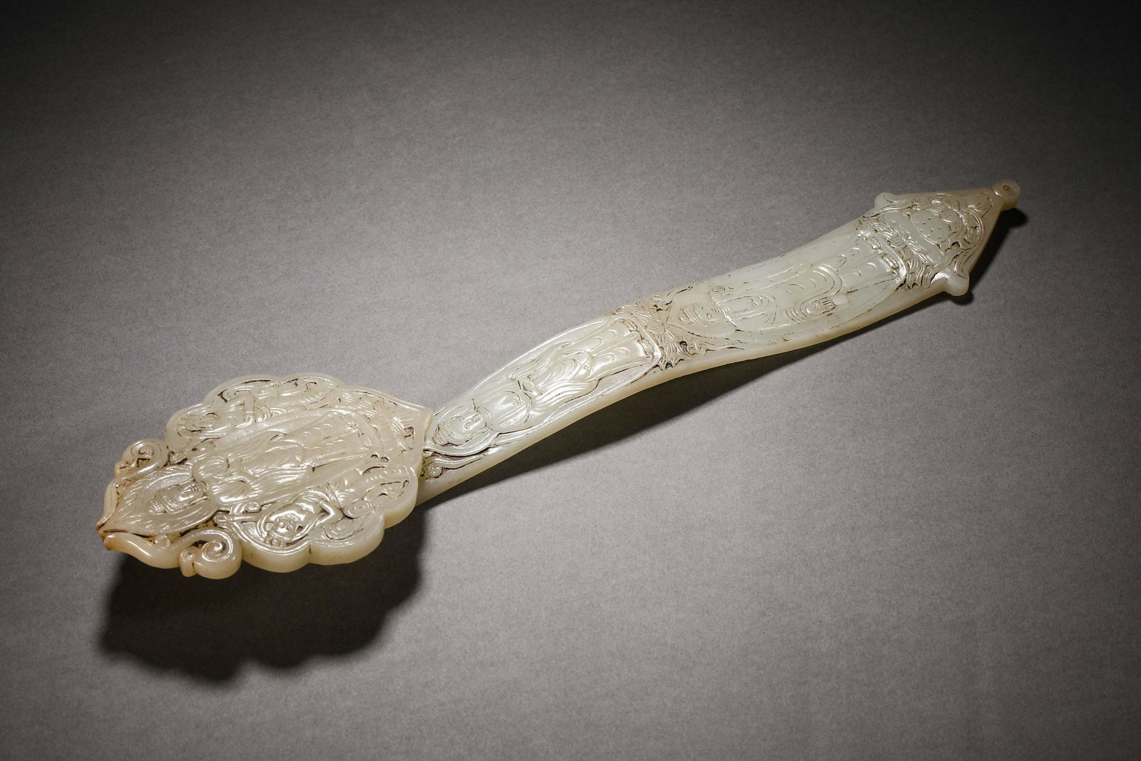 TANG DYNASTY HETIAN JADE BUDDHA STATUE RUYI (1 of 7)