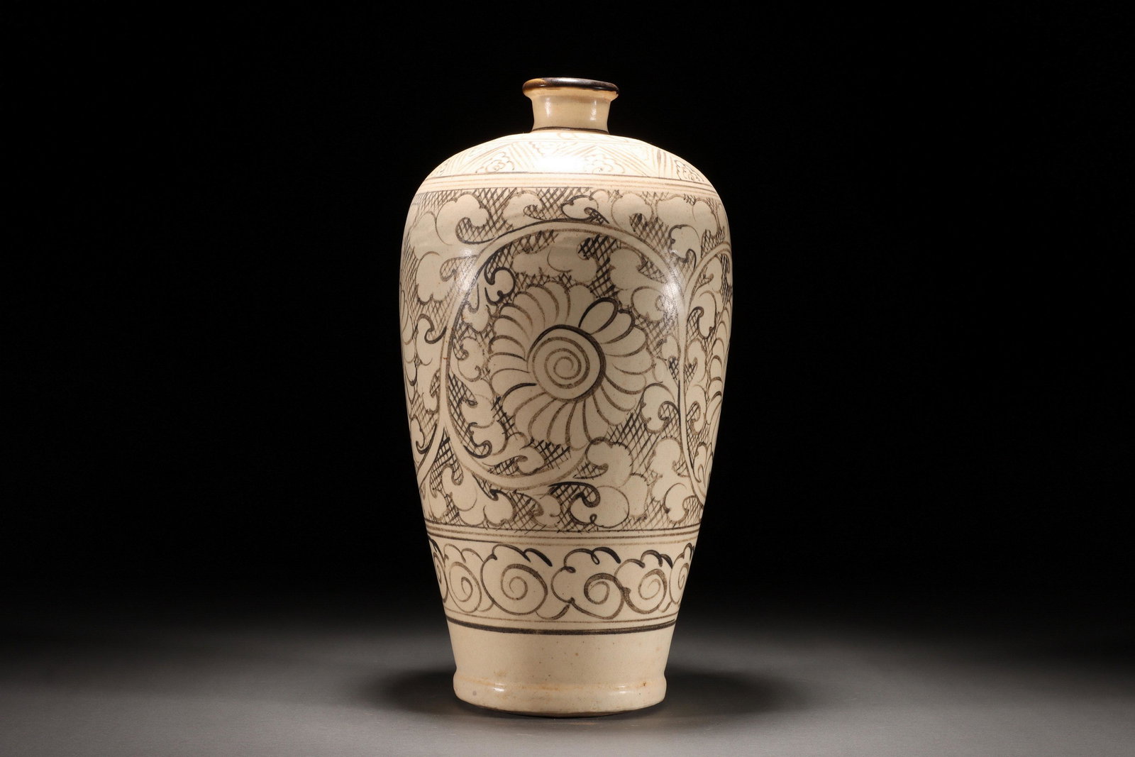 SONG DYNASTY CIZHOU WARE PLUM BOTTLE (1 of 5)