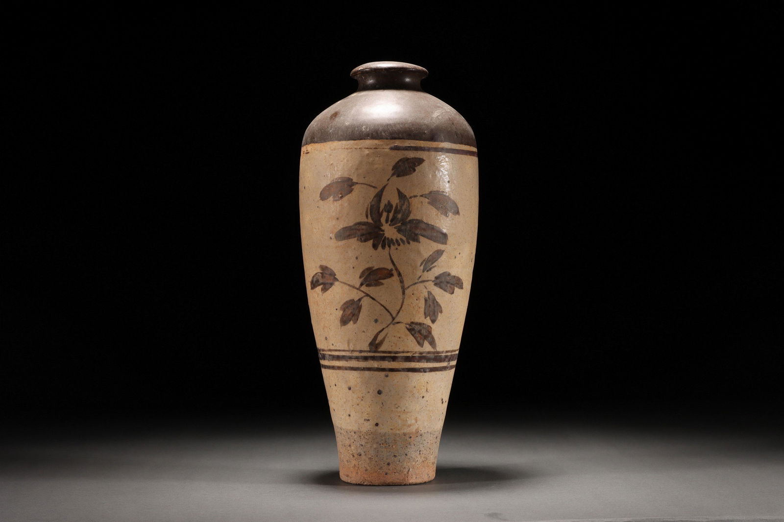 SONG DYNASTY CIZHOU WARE PLUM BOTTLE (1 of 6)