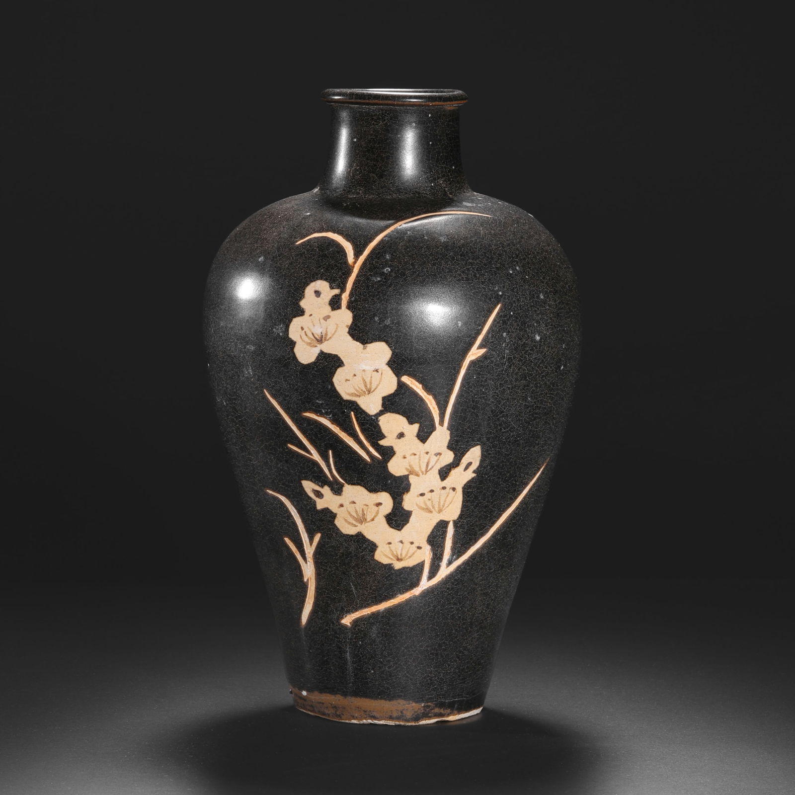 Jizhou kiln carved plum blossom vase in Southern Song Dynasty, China (1 of 10)
