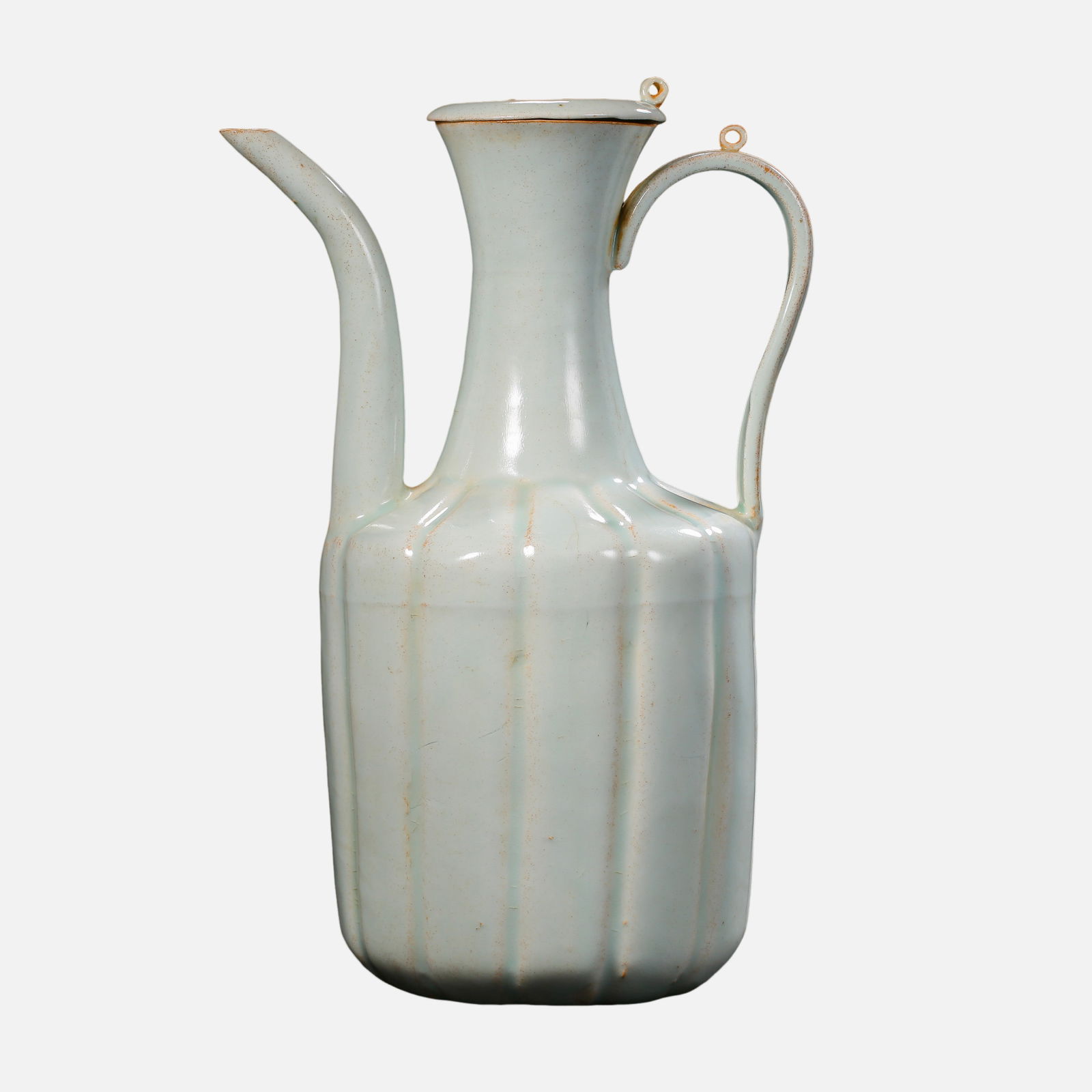 Chinese Southern Song Dynasty Hutian kiln green glaze melon-shaped pot (1 of 10)