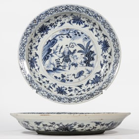 Chinese Yuan Dynasty Blue and White Plate with Figures and Stories