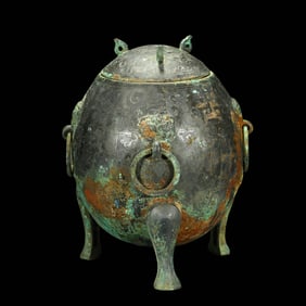 Chinese Han Dynasty bronze tripod covered censer