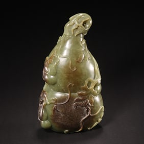 Chinese Qing Dynasty Hetian Jade Gourd Cover Vase