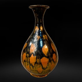 China Northern Song Dynasty Cizhou Kiln Rust-stained Jade Huchun Vase